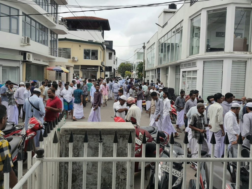 marché aux pierres de beruwala au sri lanka