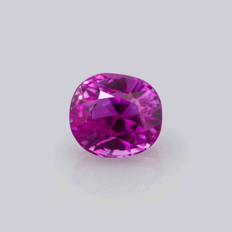 Saphir  rose 0.94 carat(s)