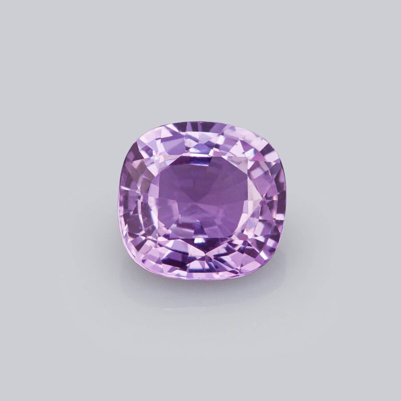 Saphir rose violet 2.73 carat(s)