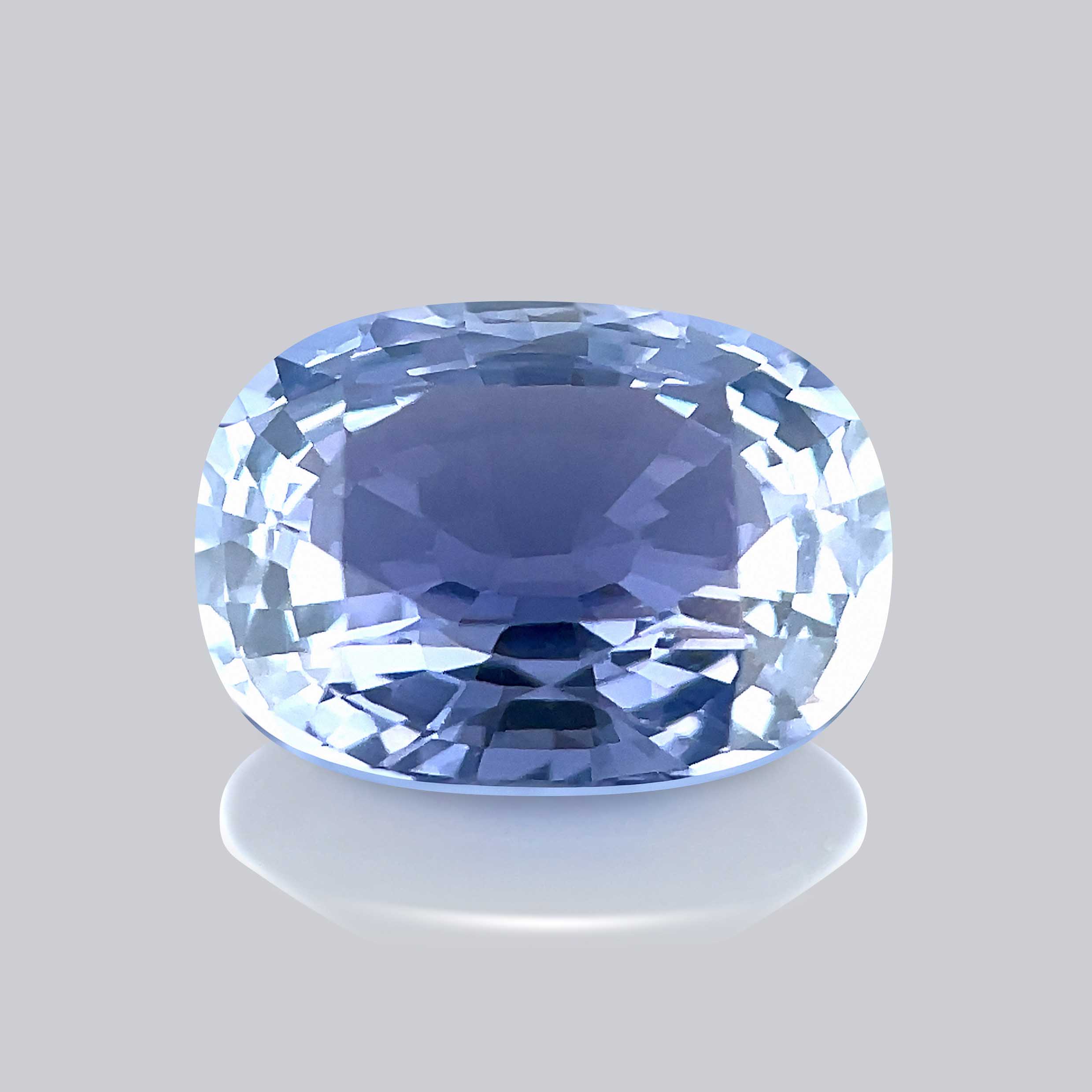 Saphir bleu violet 2.10 carat(s)