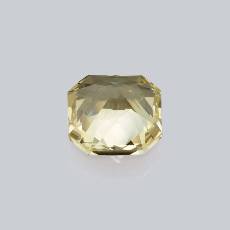 saphir jaune 0.832 carat(s)