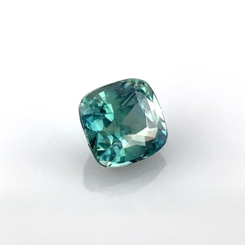 Saphir Bleu-vert D'Australie 3 Mm - Naturel, Traité Thermiquement - 0,15 Ct