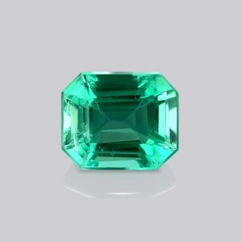 emeraude verte fond gris