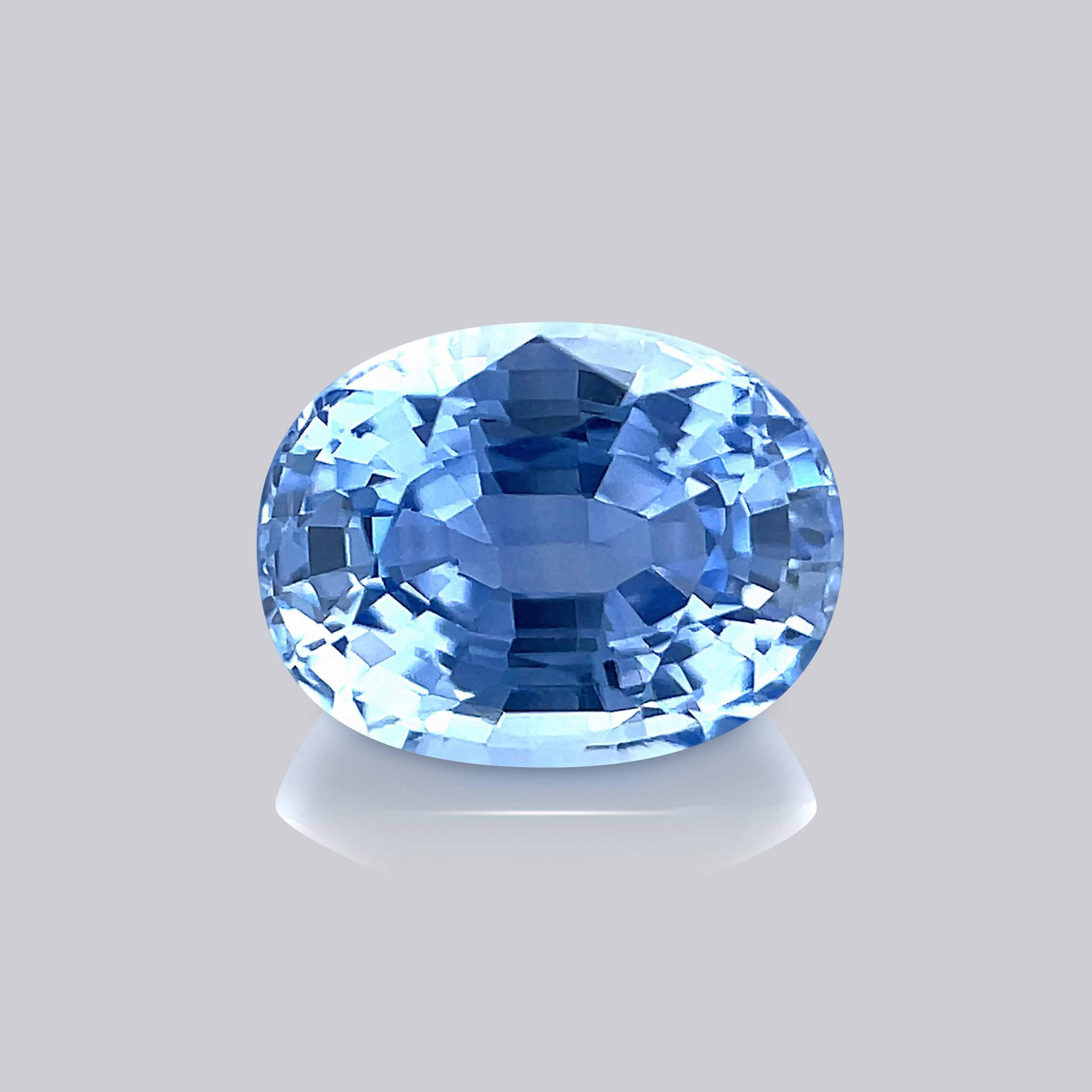 saphir bleu naturel taille ovale origine ceylan