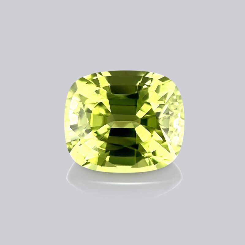 saphir jaune vert naturel non chauffé taille coussin précieux pierre gemme
