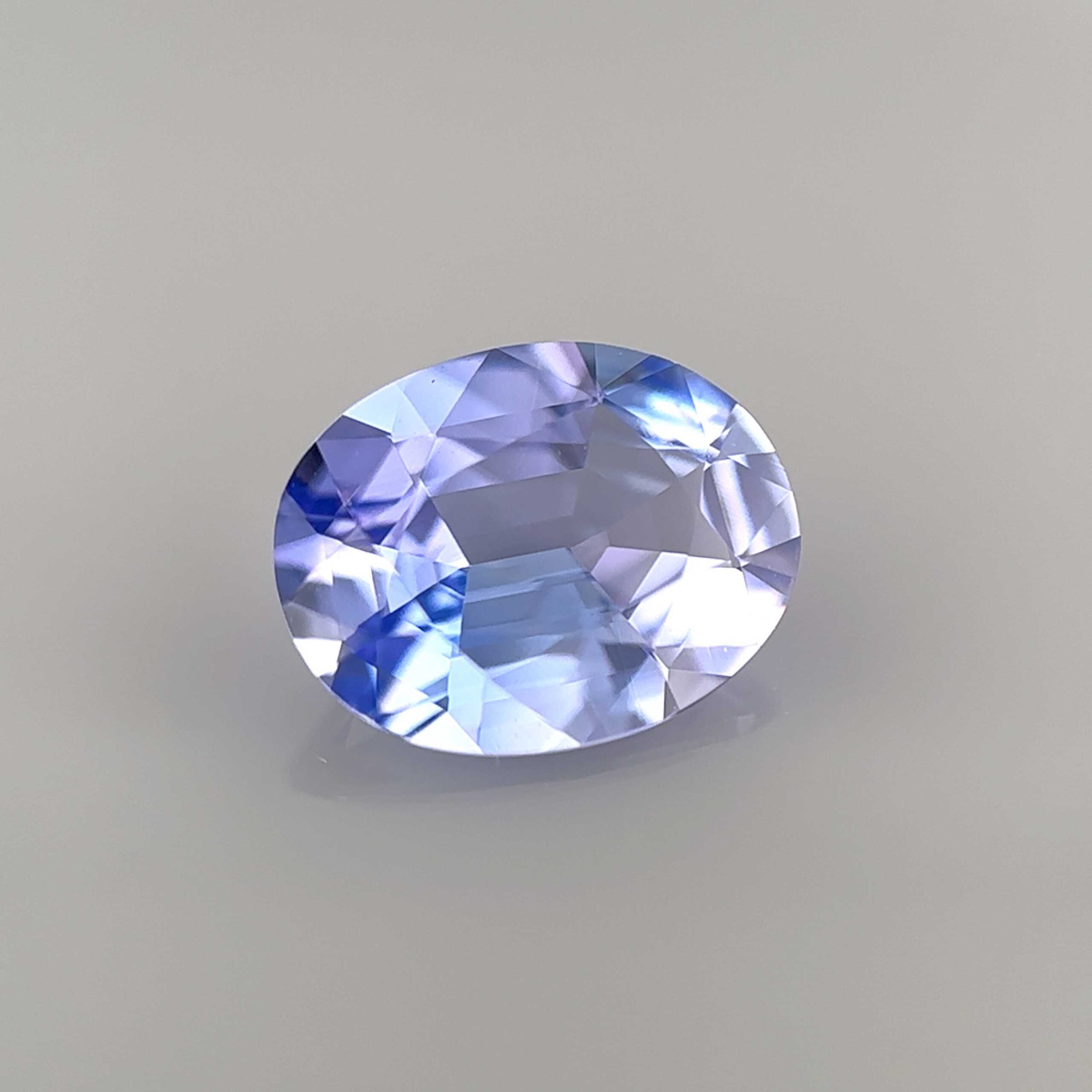 natural unheated tanzanite oval