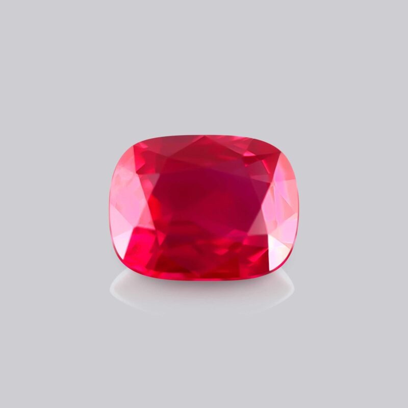 rubis rouge pigeon blood coussin non chauffé pierre précieuse rouge rare investissement mygem