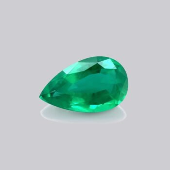 émeraude verte non huilée naturelle pierre précieuse verte mygem taille poire