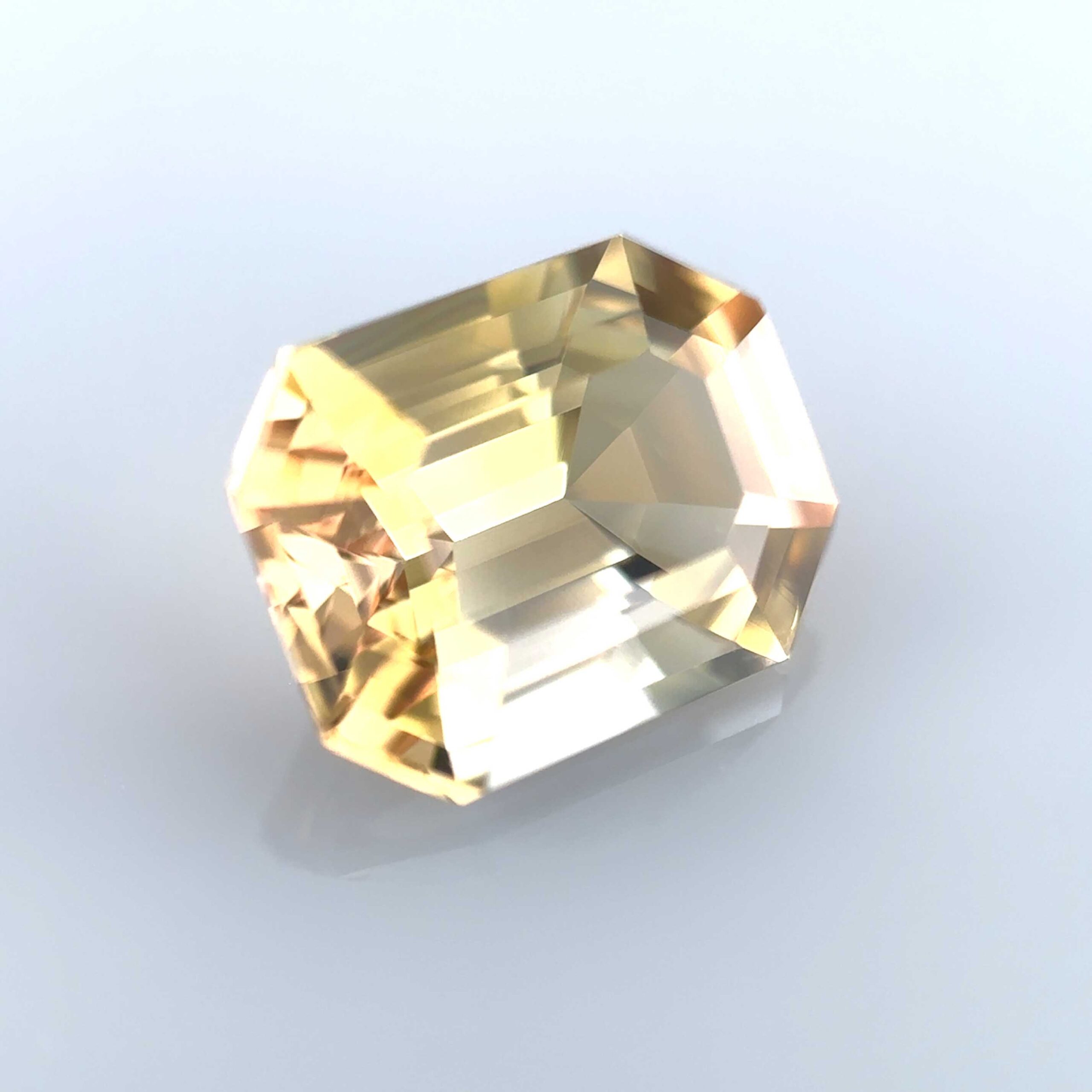 champagne color yellow natural tanzanite octogonal masterpiece rare