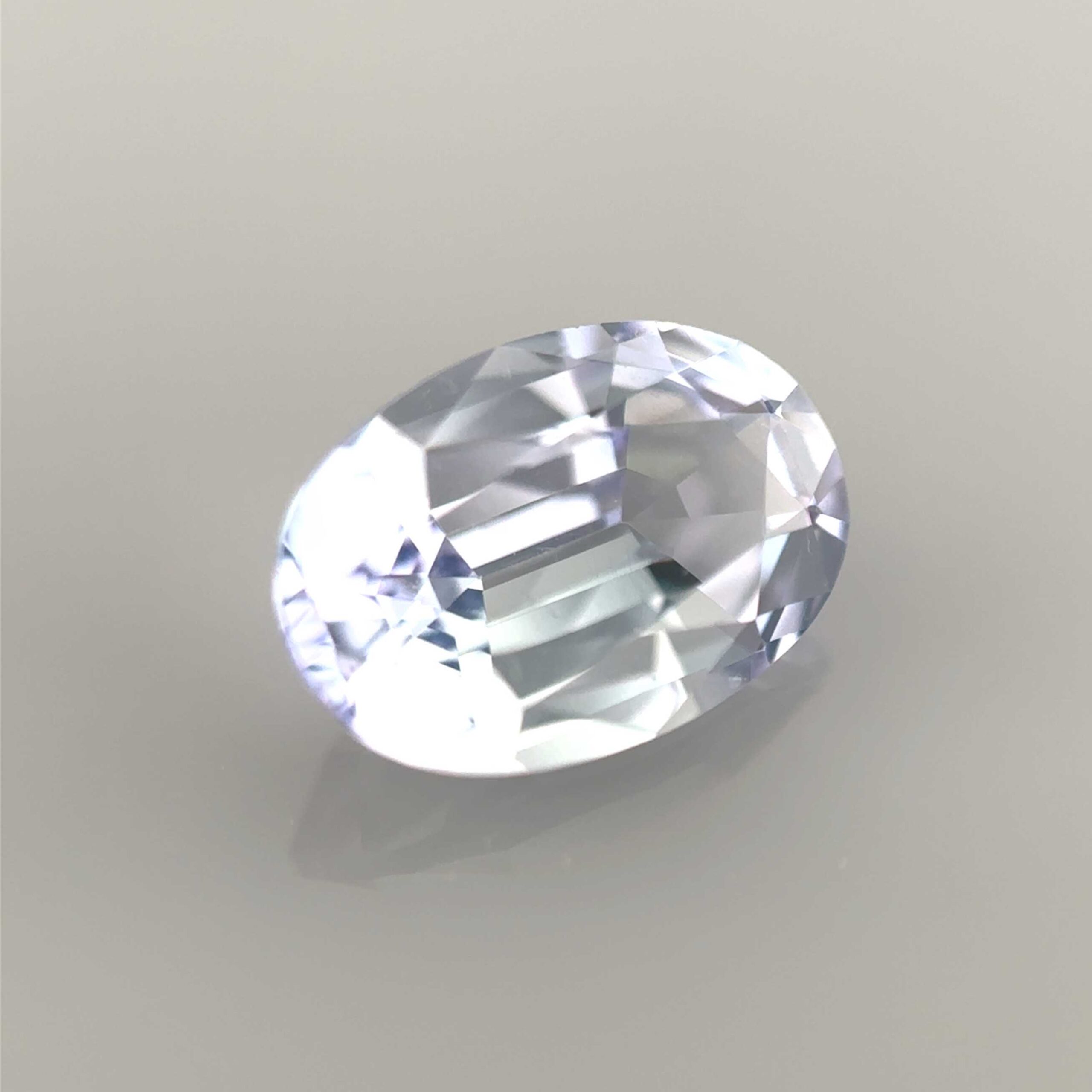 tanzanite bleue pastel 1.228 carat(s)