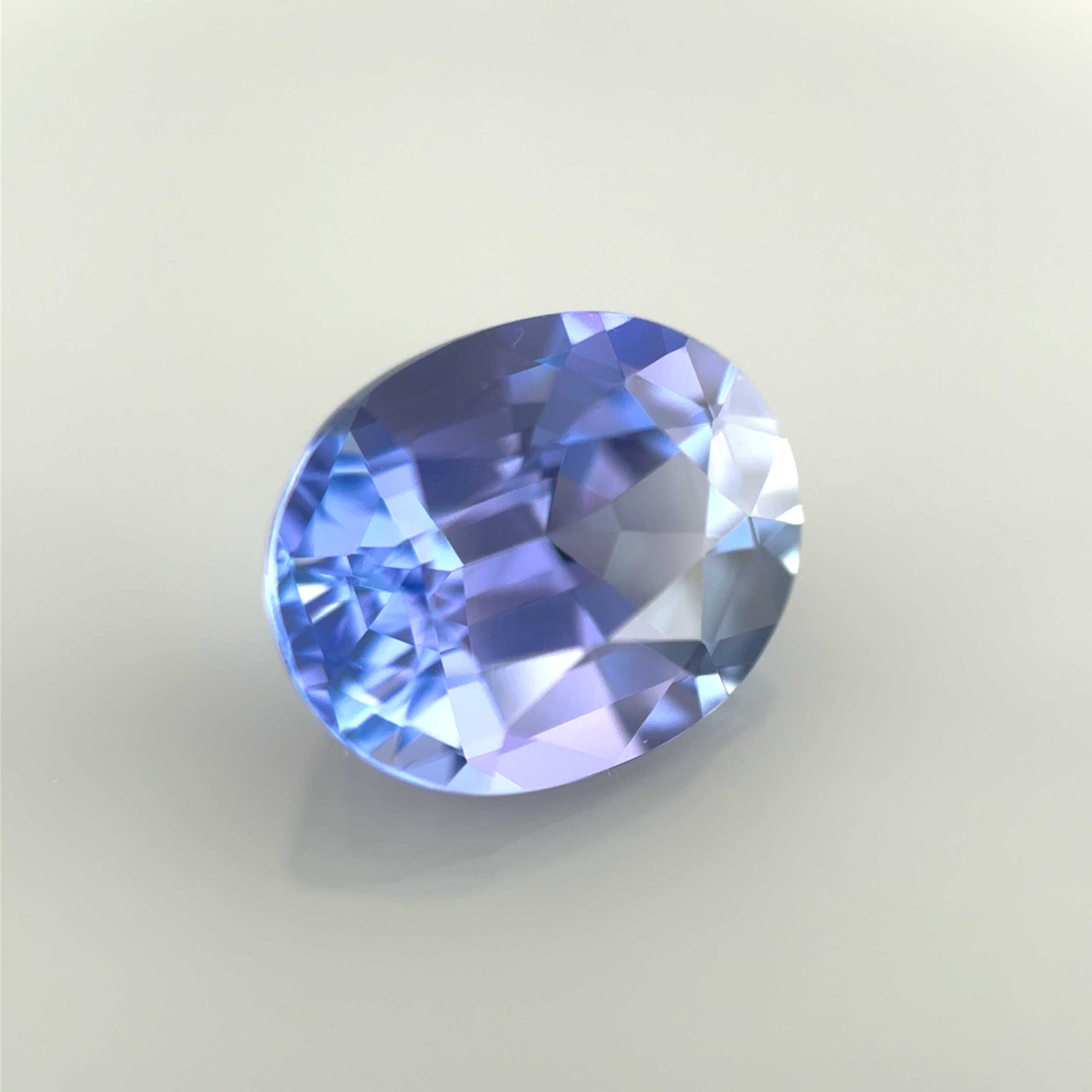 unheated blue tanzanite violet oval certified mygem