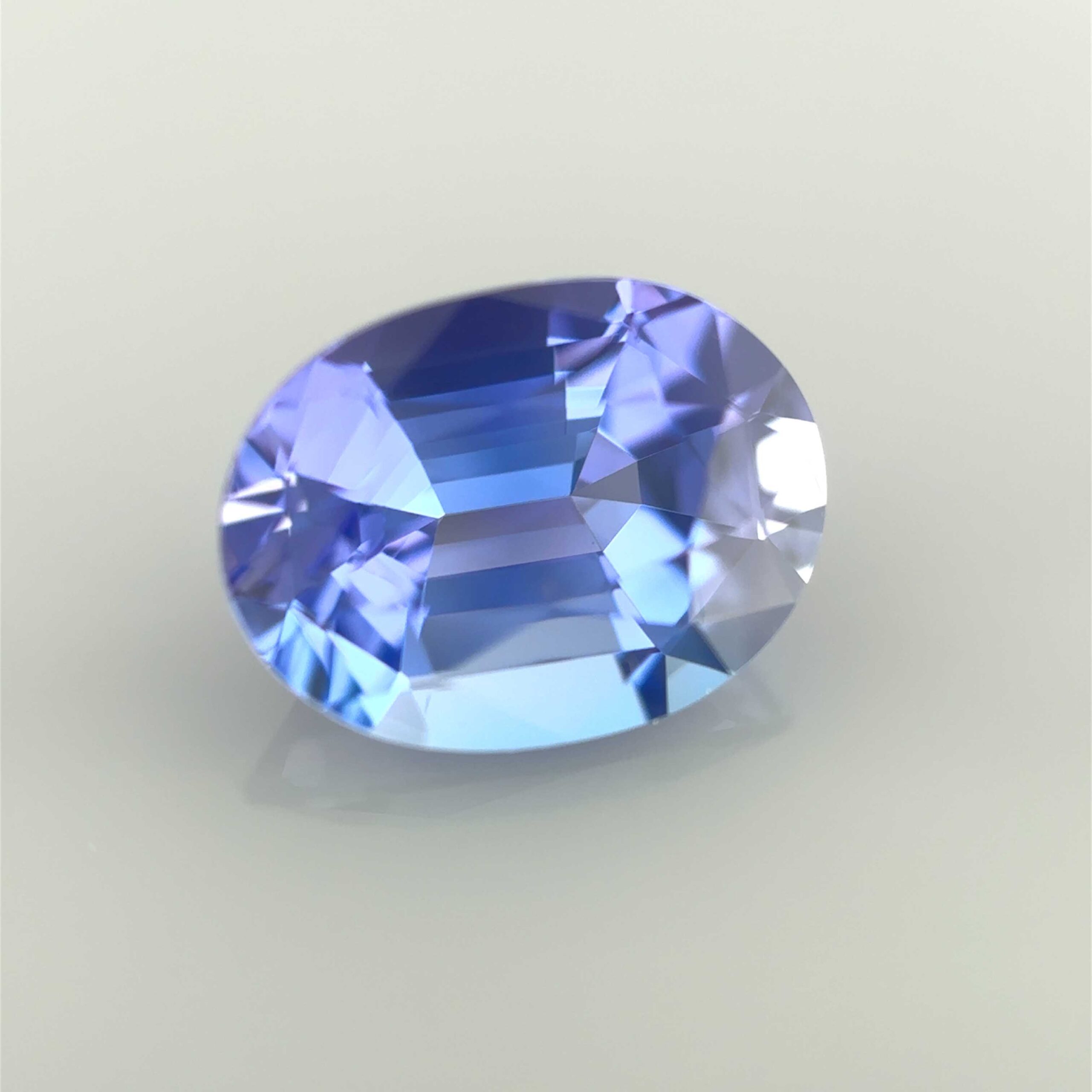 natural unheated tanzanite oval certified mygem rare stone